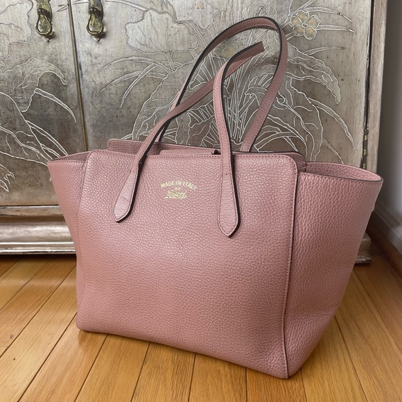 Gucci Handbags - Gucci Pink Leather Tote Bag
